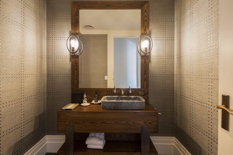 Photo of property in 2 Haggitt Lane, Lake Hayes, Queenstown, 9371