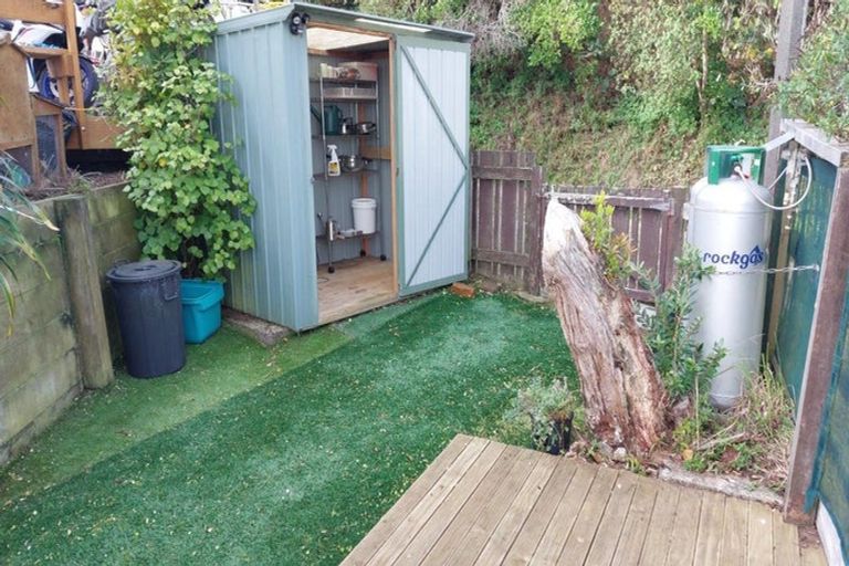 Photo of property in 4 Winnipeg Way, Kingston, Wellington, 6021