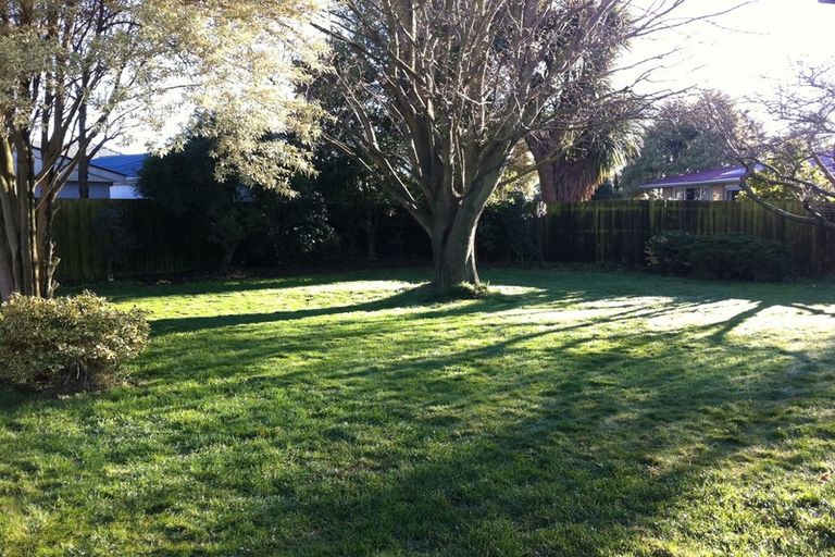 Photo of property in 27 Wolsey Place, Hillmorton, Christchurch, 8025