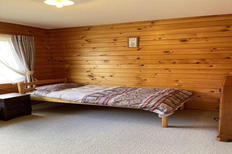 Photo of property in 1/15 Emma Court, Northpark, Auckland, 2013