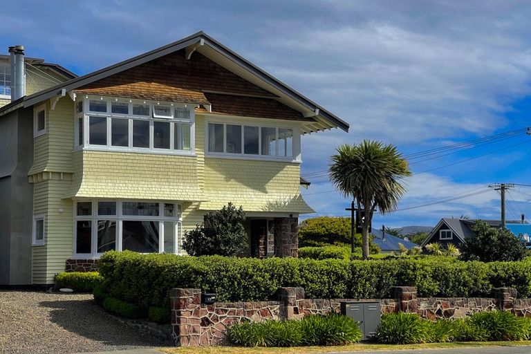 Photo of property in 17 Hood Street, New Brighton, Christchurch, 8061