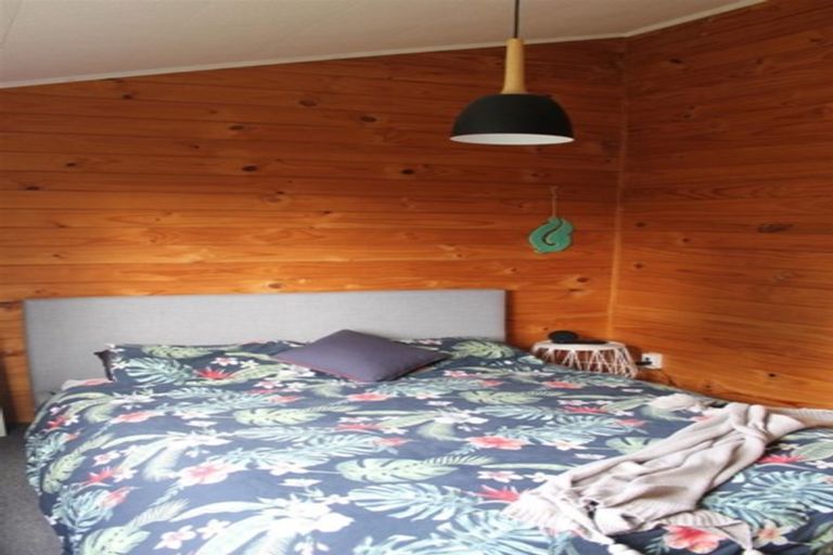 Photo of property in Hurndall Street East, Maungaturoto, 0520