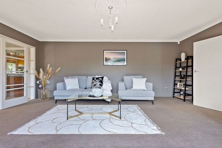 Photo of property in 7 Brookby Crescent, Avonhead, Christchurch, 8042
