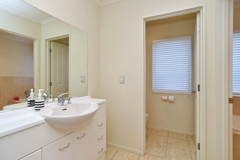 Photo of property in 32 O'neill Avenue, Northwood, Christchurch, 8051