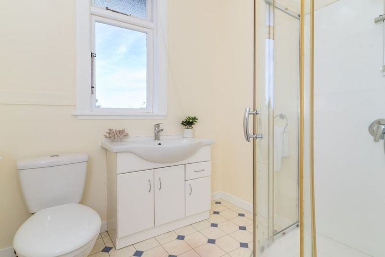 Photo of property in 11 Bernard Street, Kenmure, Dunedin, 9011