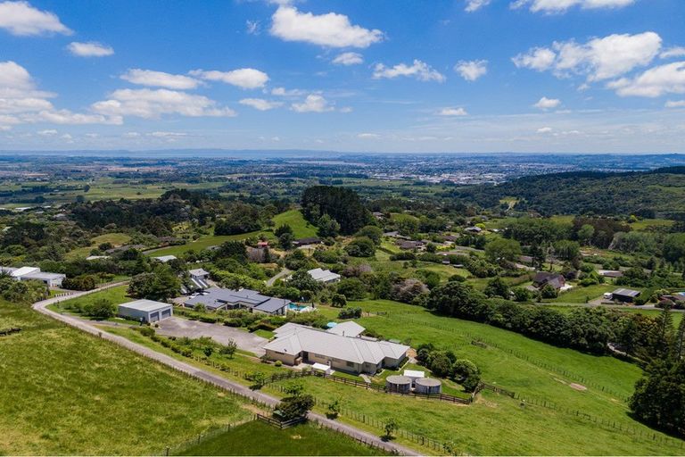 Photo of property in 640 Ponga Road, Opaheke, Papakura, 2584