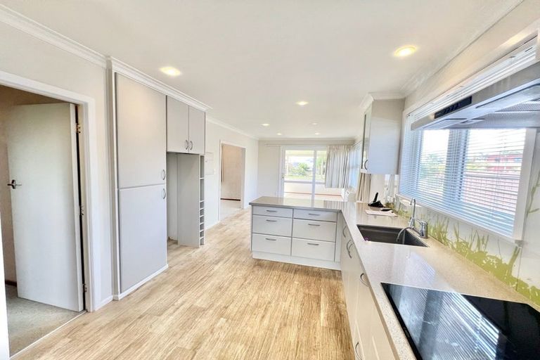 Photo of property in 7 Wiseley Road, Hobsonville, Auckland, 0618