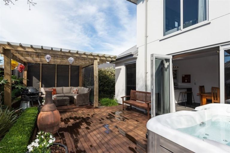 Photo of property in 164 Idris Road, Strowan, Christchurch, 8052