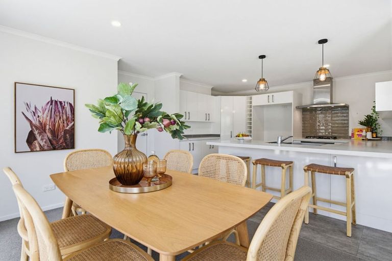 Photo of property in 22 Florence Avenue, Palmerston North, 4414