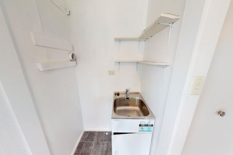 Photo of property in 9 Alma Road, Gonville, Whanganui, 4501