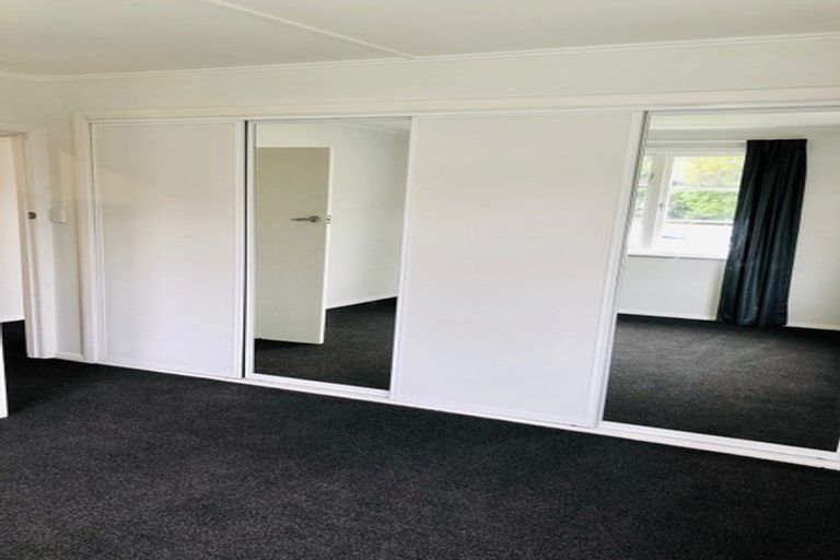 Photo of property in 24 Rainey Grove, Taita, Lower Hutt, 5011