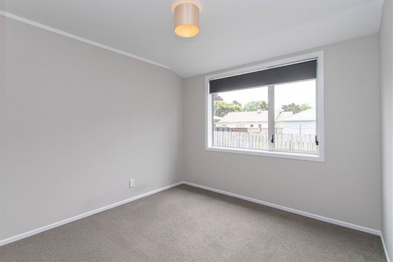 Photo of property in 5a Maire Street, Inglewood, 4330