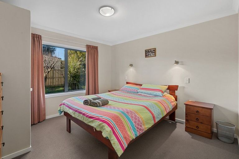 Photo of property in 4 Parry Crescent, Lake Hawea, Wanaka, 9382