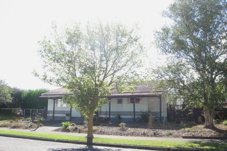 Photo of property in 10 Bonnie Glen Crescent, Ebdentown, Upper Hutt, 5018