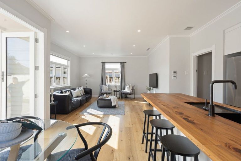 Photo of property in 71 Galloway Street, Hamilton East, Hamilton, 3216