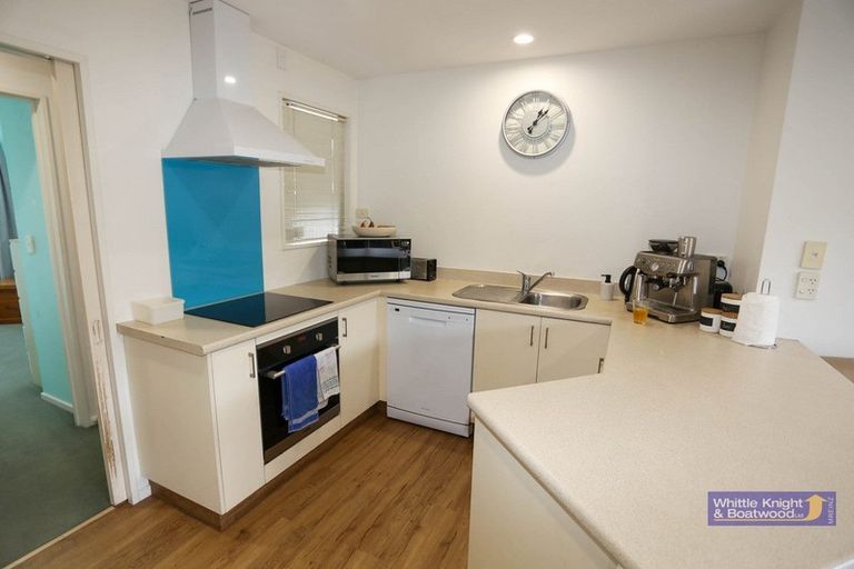 Photo of property in 93b Peverel Street, Riccarton, Christchurch, 8041