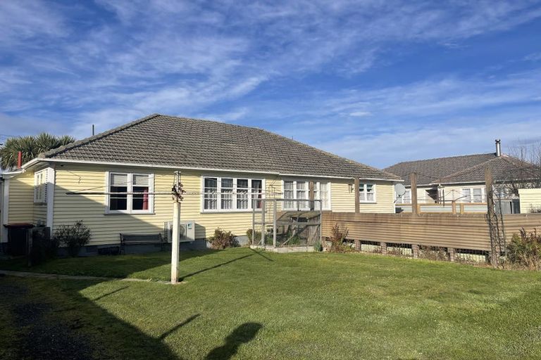 Photo of property in 92 Clyde Street, Balclutha, 9230