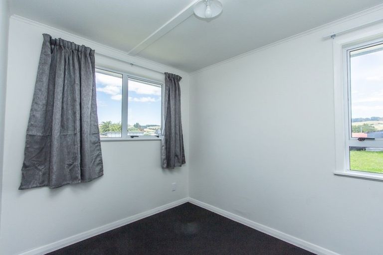 Photo of property in 28 Meadowbank Crescent, Fordlands, Rotorua, 3015