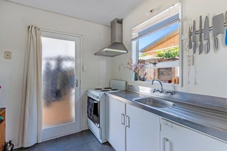 Photo of property in 7a Seafront Road, Castlecliff, Whanganui, 4501