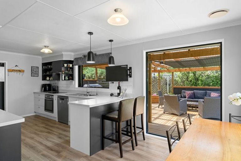 Photo of property in 14 Matipo Street, Levin, 5510