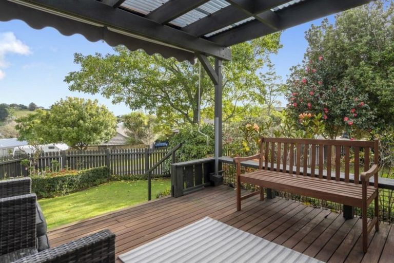 Photo of property in 2 Astor Place, Welcome Bay, Tauranga, 3112