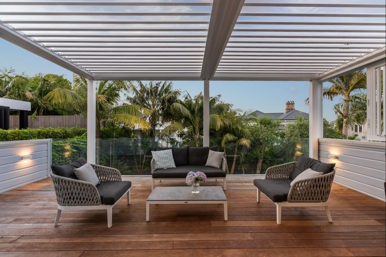 Photo of property in 14 Gunson Street, Freemans Bay, Auckland, 1011