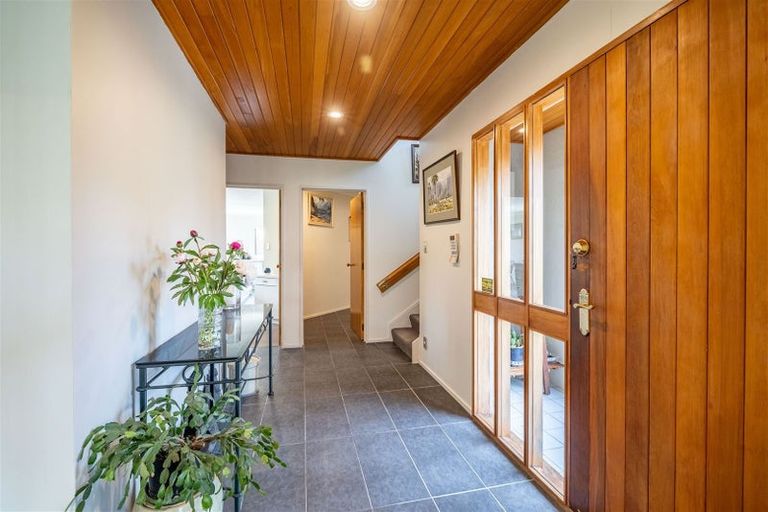 Photo of property in 7 Buscot Gate, Avonhead, Christchurch, 8042