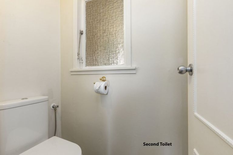 Photo of property in 171 George Street, Stokes Valley, Lower Hutt, 5019