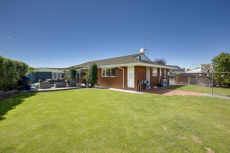 Photo of property in 26 Donegal Crescent, Tamatea, Napier, 4112