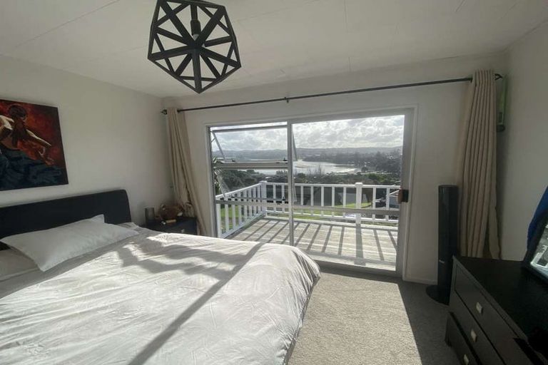 Photo of property in 44 Amorino Drive, Red Beach, 0932