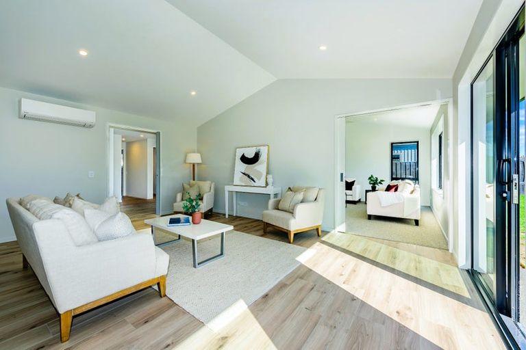 Photo of property in 12 Lusk Street, Rangiora, 7400