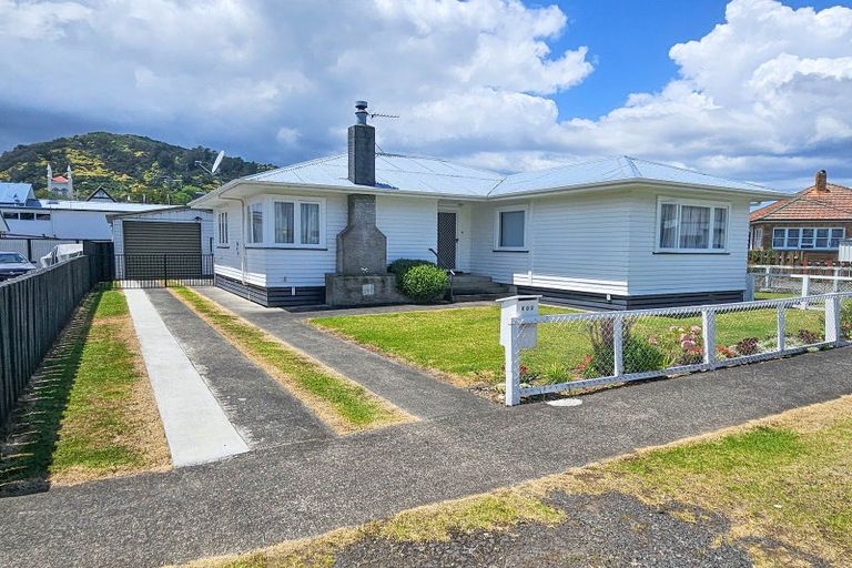 Photo of property in 602 Queen Sh25 Street, Thames, 3500