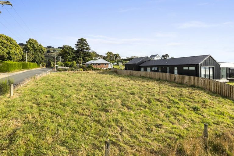 Photo of property in 2 Okahau Terrace, Warrington, 9471