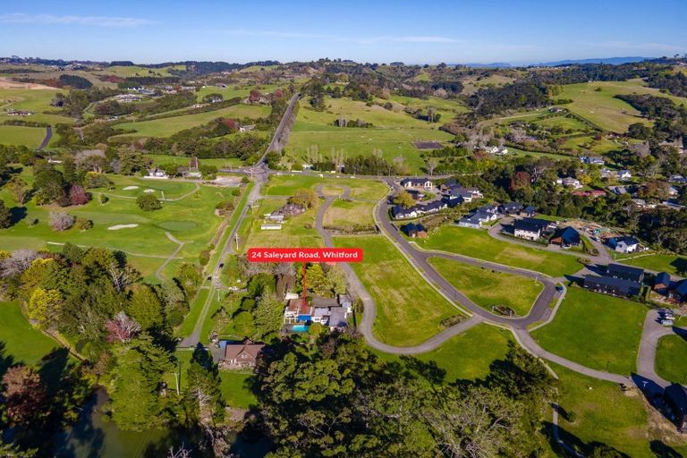 Photo of property in 24 Saleyard Road, Whitford, Howick, 2571