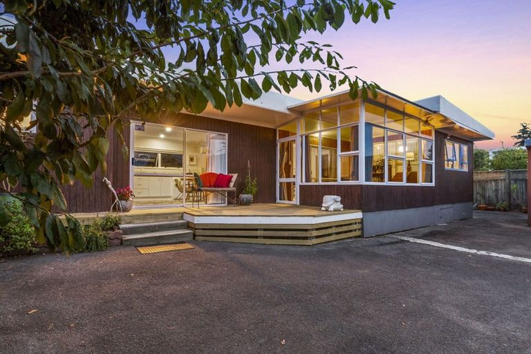 Photo of property in 28 Carlton Street, Glenholme, Rotorua, 3010
