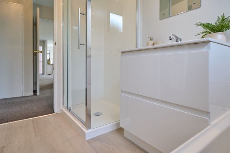 Photo of property in 22a Dunedin Street, Redwood, Christchurch, 8051