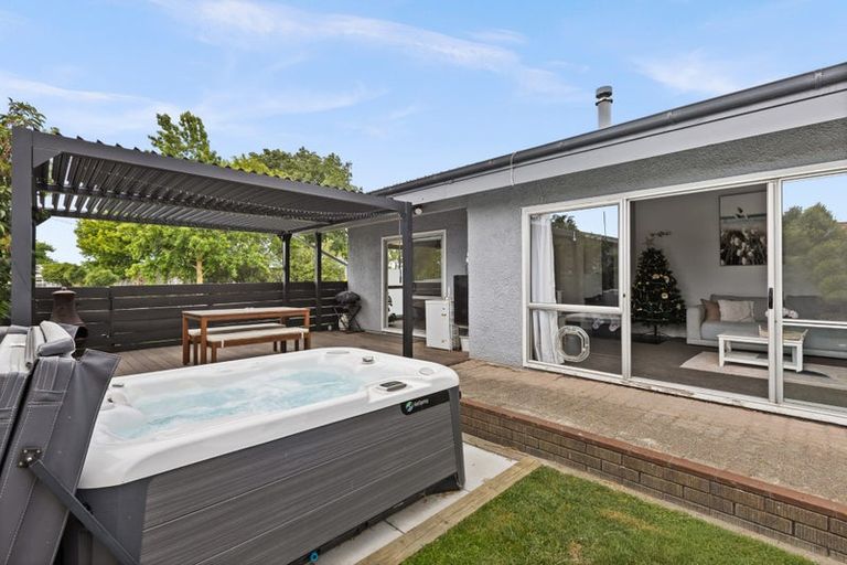 Photo of property in 51 Lyttelton Crescent, Tamatea, Napier, 4112