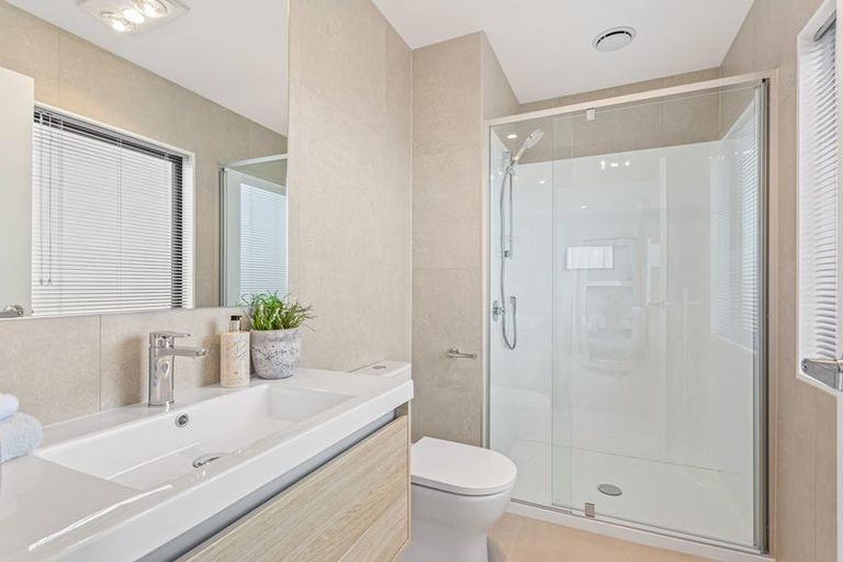 Photo of property in 76 Nganui Avenue, Takanini, Auckland, 2112