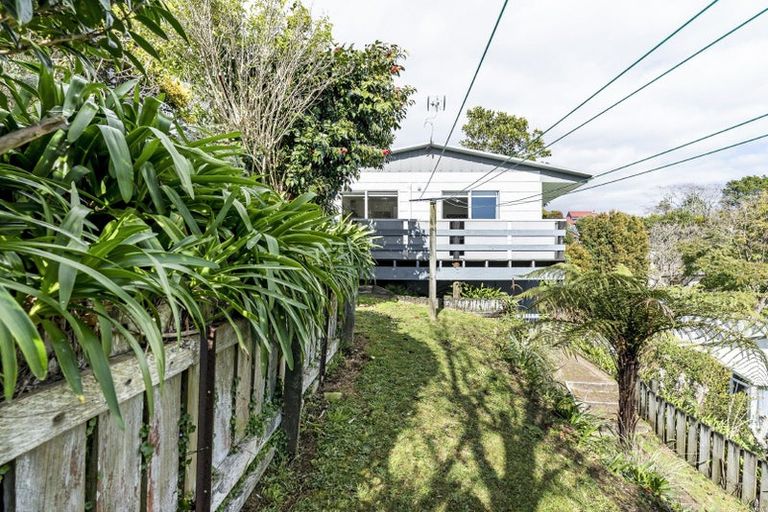 Photo of property in 5 Jensen Place, Frankleigh Park, New Plymouth, 4310