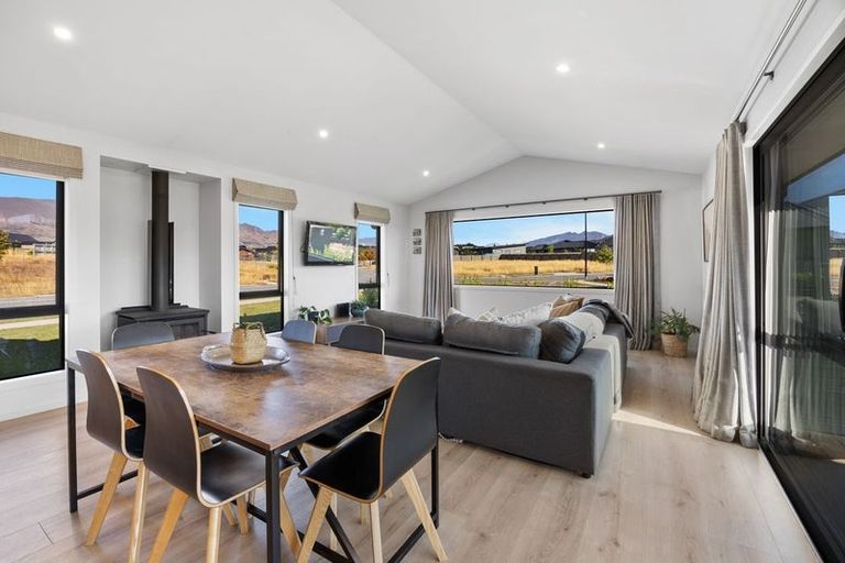 Photo of property in 6 Rua Street, Albert Town, Wanaka, 9305