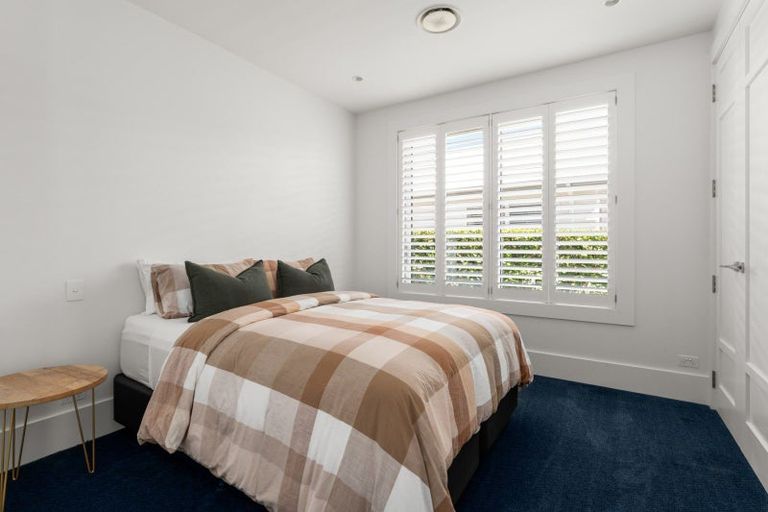 Photo of property in 22 Oceanview Road, Mount Maunganui, 3116