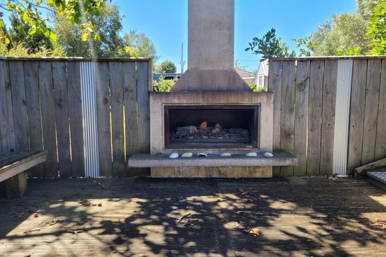 Photo of property in 29 Venice Street, Martinborough, 5711