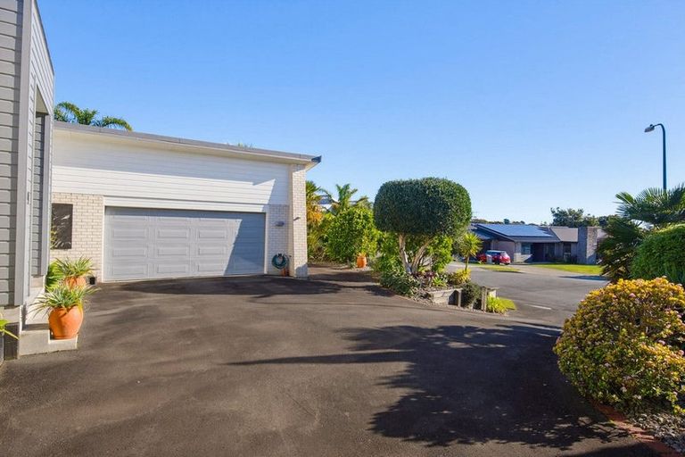 Photo of property in 9 Cadastral Court, Paraparaumu, 5032