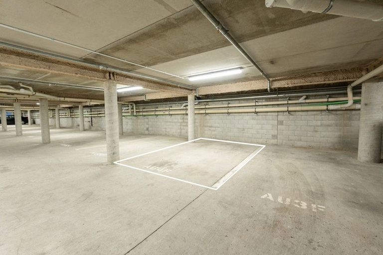 Photo of property in 4f/30 Westward Ho, Glen Eden, Auckland, 0602