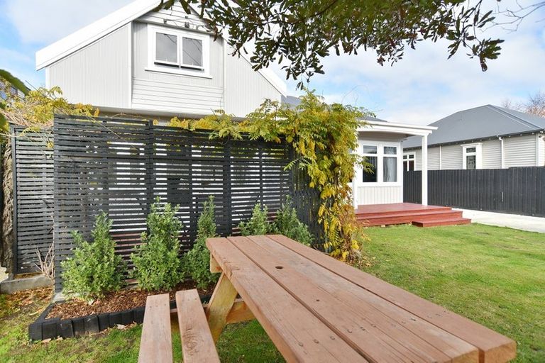 Photo of property in 30 Corson Avenue, Beckenham, Christchurch, 8023