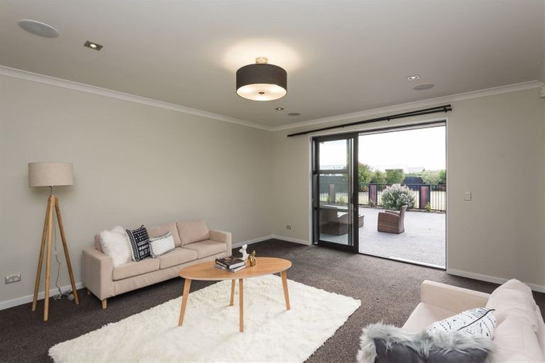 Photo of property in 74 Rotherham Drive, West Melton, 7618