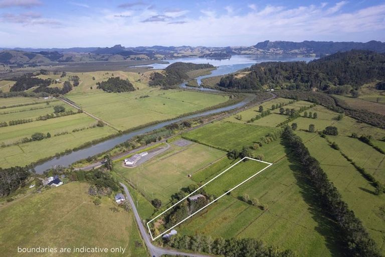 Photo of property in 27 Waikoura Road, Kaeo, 0478