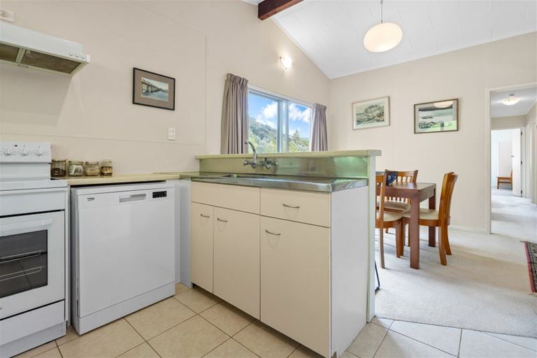 Photo of property in 52 School Road, Paihia, 0200