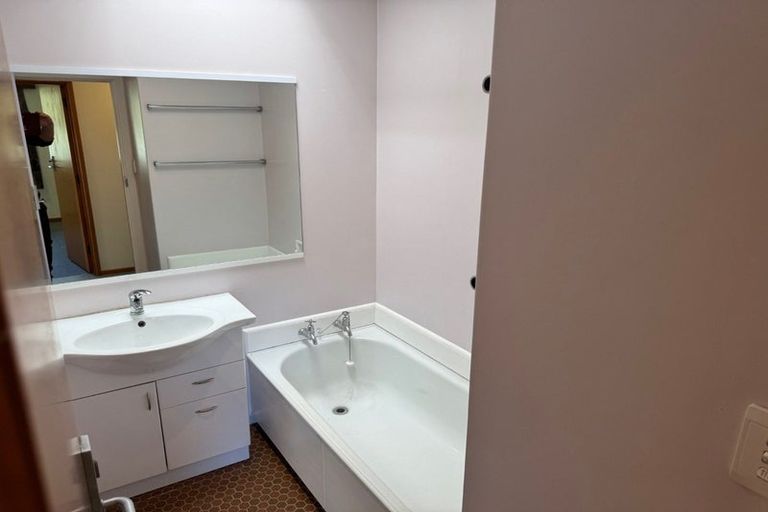 Photo of property in 47 O'dowd Road, Taradale, Napier, 4112