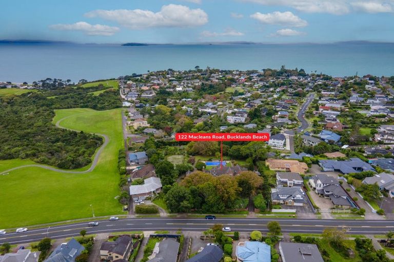 Photo of property in 122 Macleans Road, Bucklands Beach, Auckland, 2014